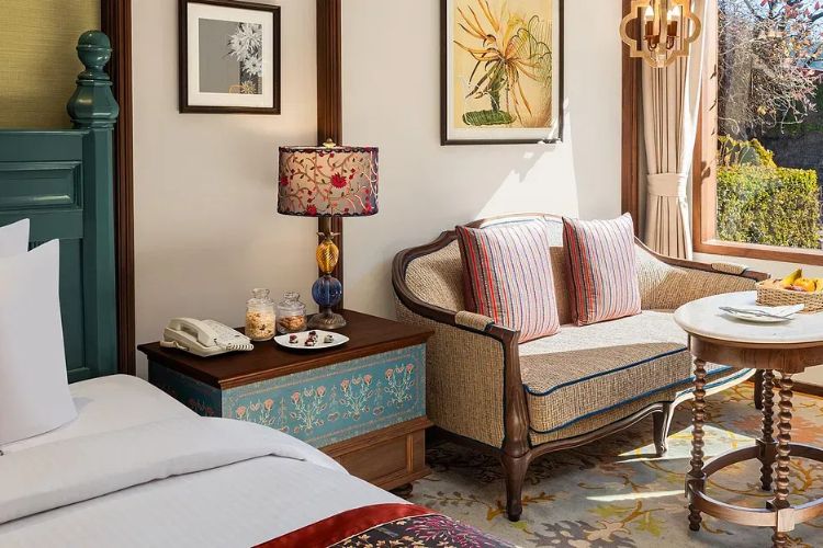 naini retreat nainital room views